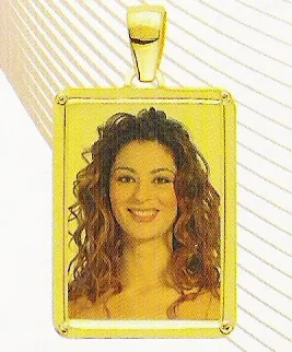 Medaglia foto personalizzabile mod. MG/colore oro giallo 18kt