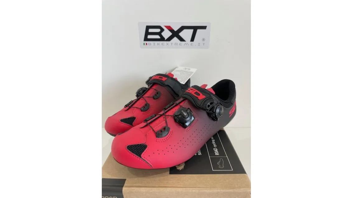 SIDI Scarpe Genius 10 Rosso/Nero Campionario 2024