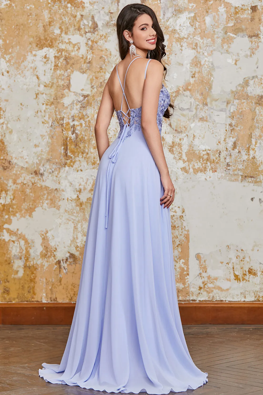 Splendido A Line Spalline sottili Lavanda Abito Lungo Ballo con Crisscroce Indietro